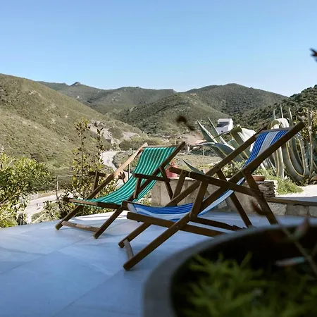 Relais Bellavista 5 B&B Miniera dellʼArgentiera